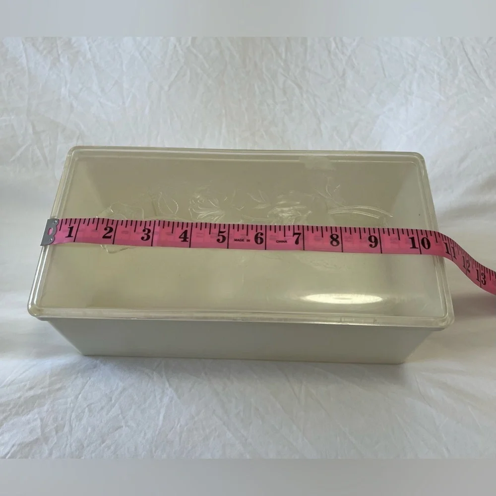 Vintage Wilson Wil-Hold Plastic Storage Box | White Embossed Roses